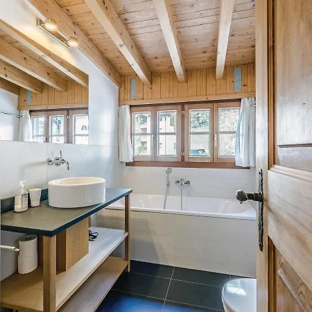 Chalet Au Cairn Ii 公寓